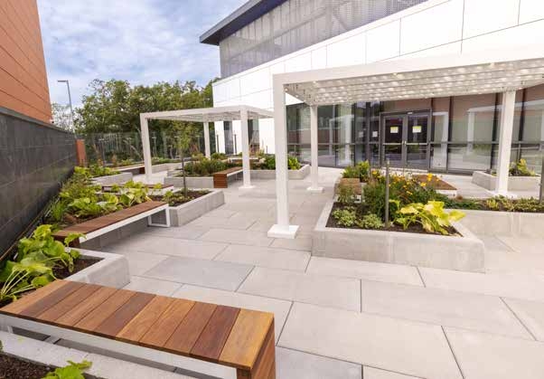 Specialty and Cancer Care Center Building